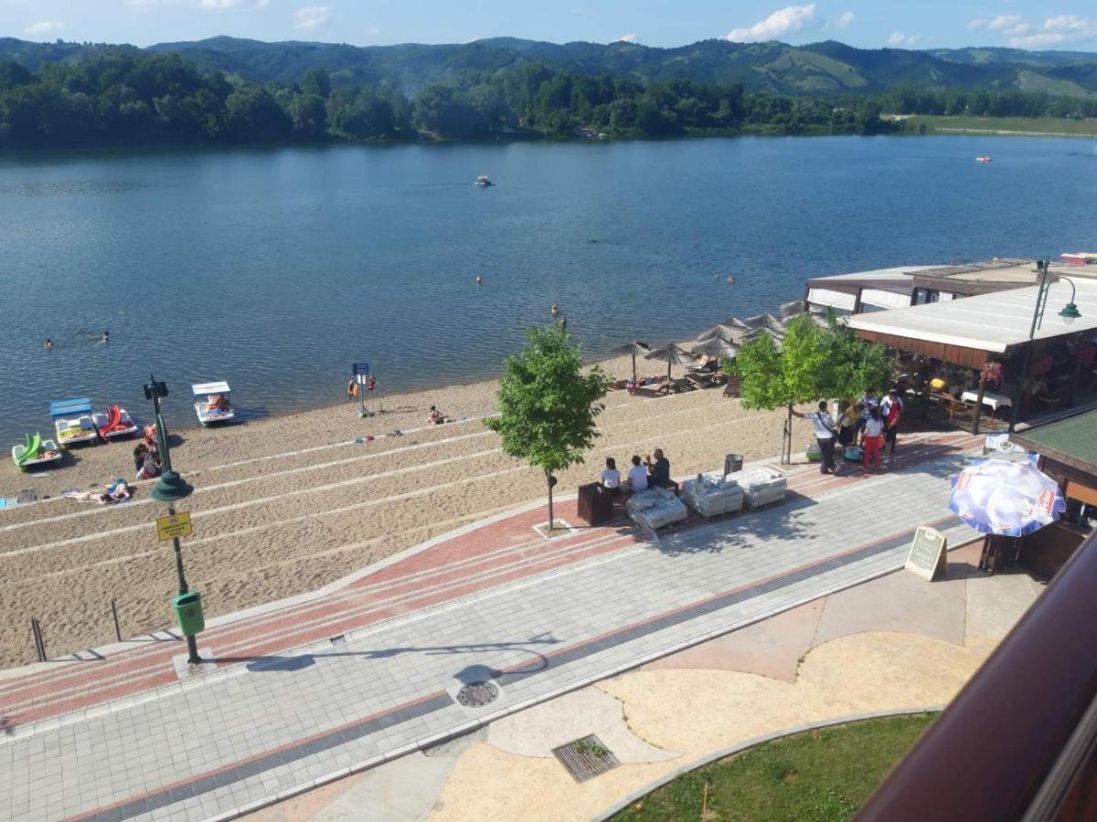 Zen Apartment Veliko Gradište Buitenkant foto